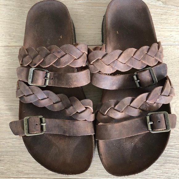 Leather slip on sandals - Picture 1 of 5